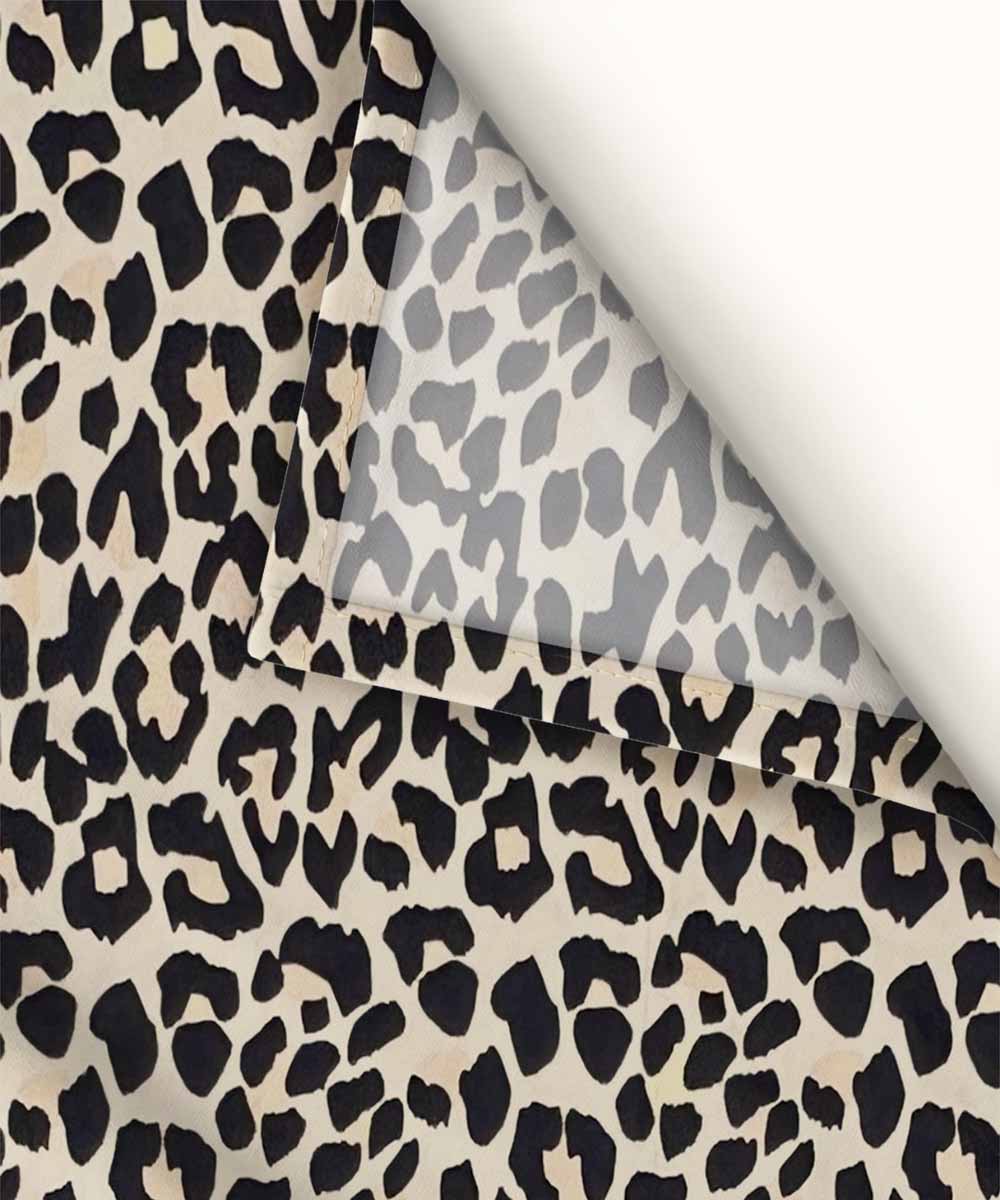 Animal Print Bedsheet With Pillow Covers
